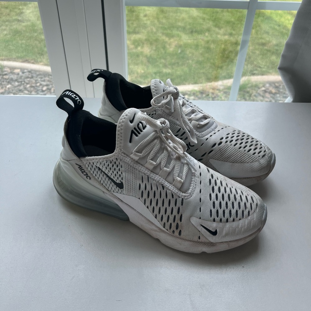 Nike Air Max 270